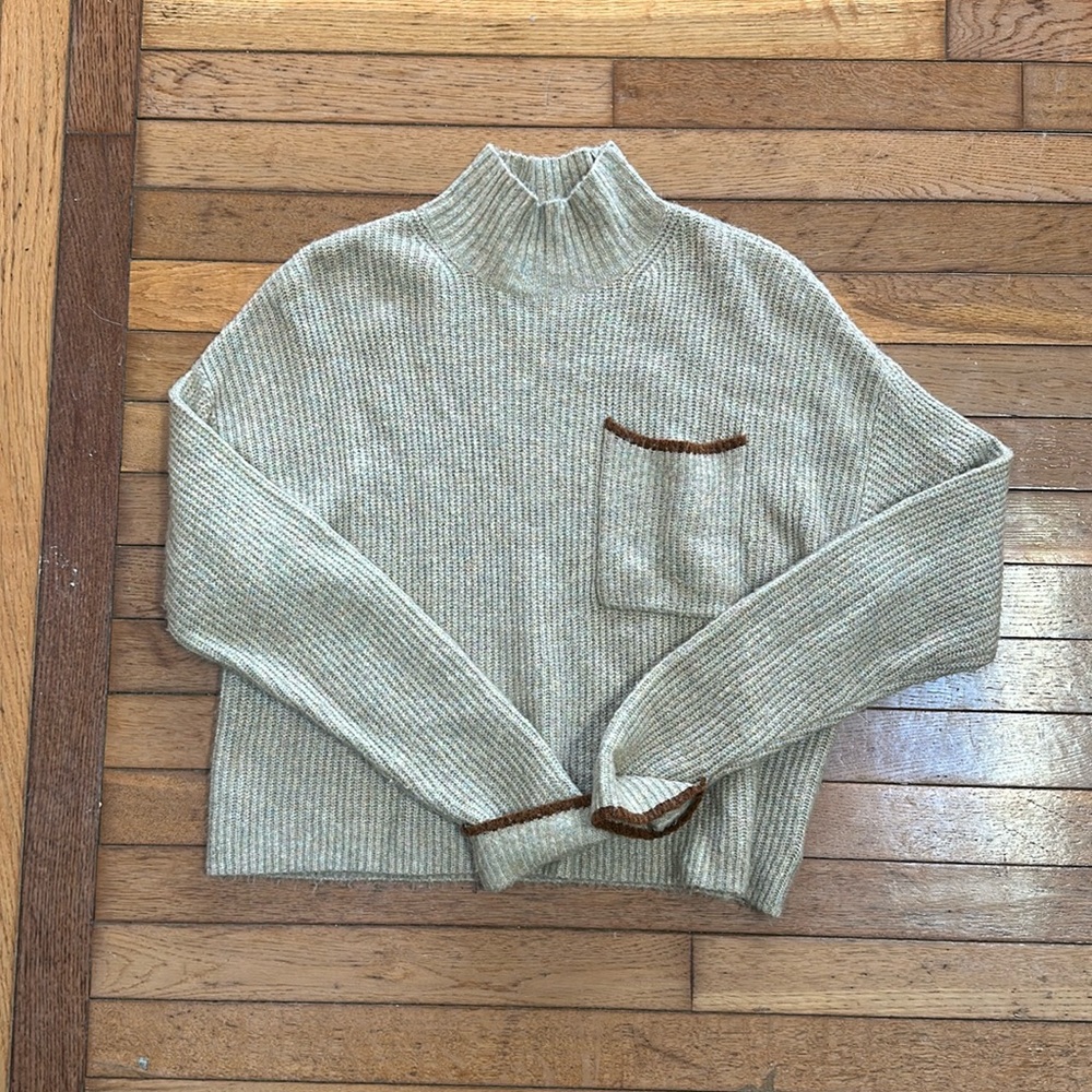 American Eagle super soft sweater
